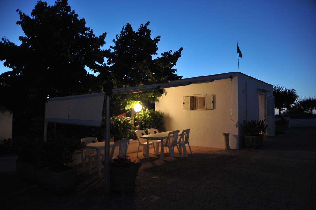 B&B Valle D'Itria Martina Franca Bagian luar foto